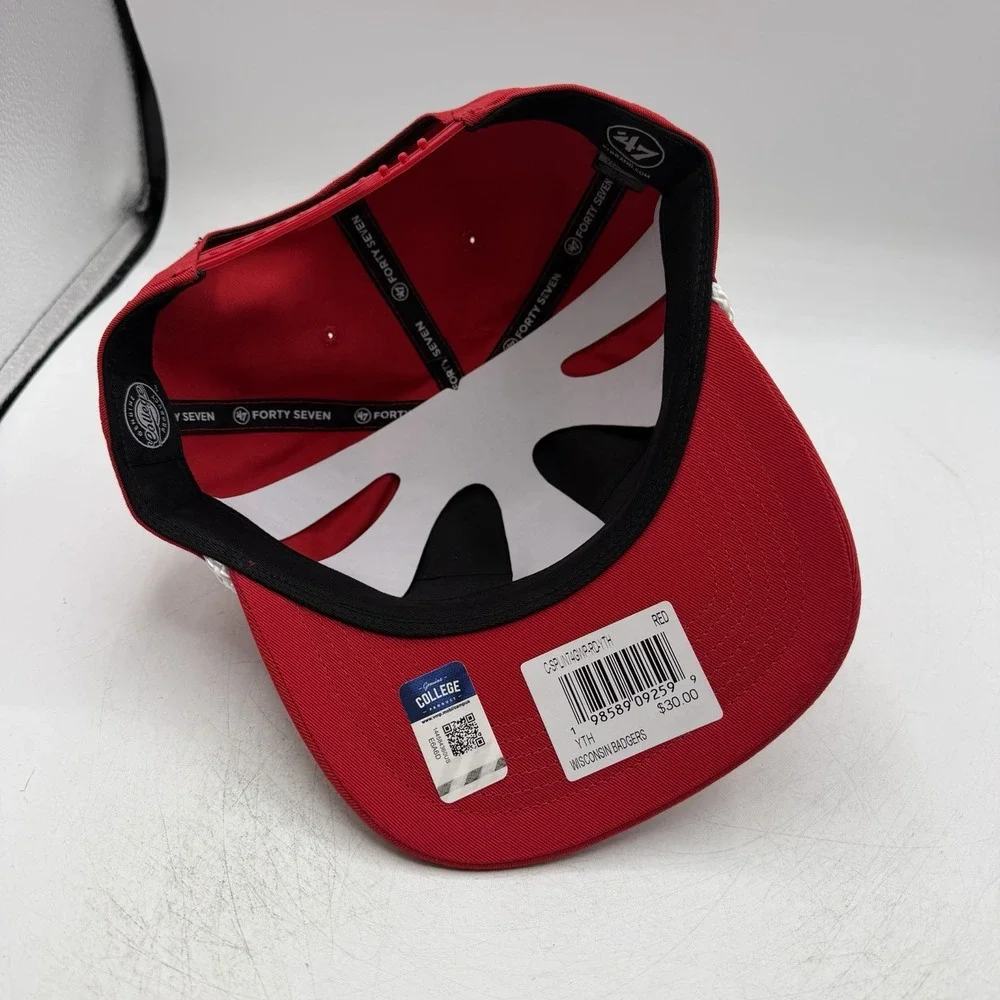 '47 Brand Hitch Wisconsin Badgers YOUTH Hat Cap Snapback Adjustable Rope Red NWT